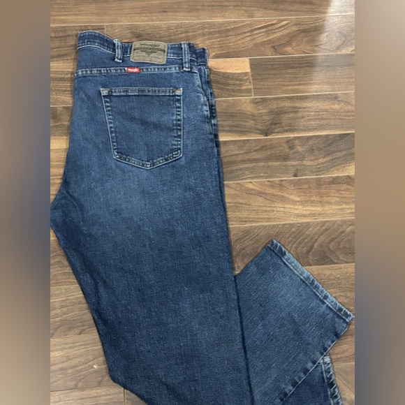 Men’s wrangler jeans - Picture 2 of 3